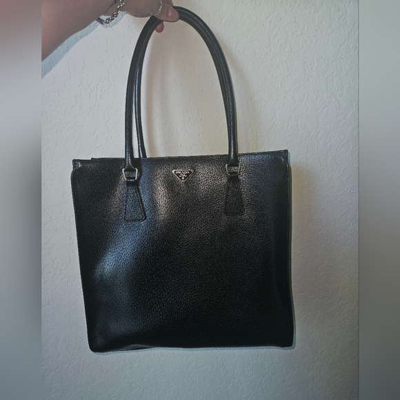Prada bag - Picture 4 of 6